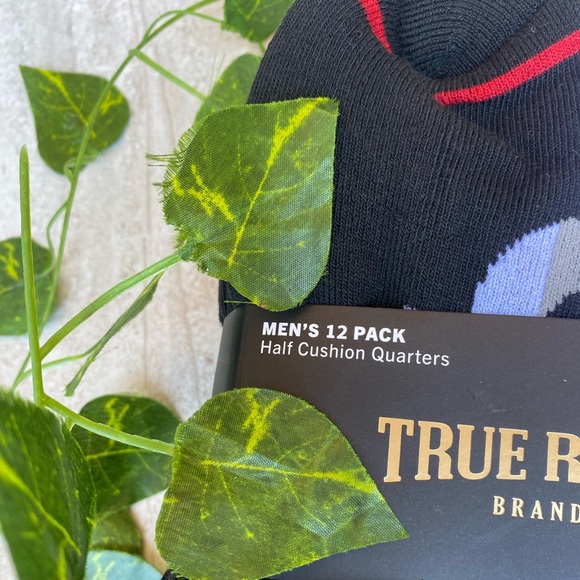 True Religion Mens Socks Size 8-12.5 Black White 12 Pack Ankle 6 Pairs Designer - Picture 6 of 8